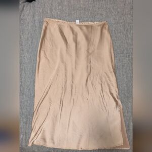 Old Navy Women's Beige Pencil Skirt